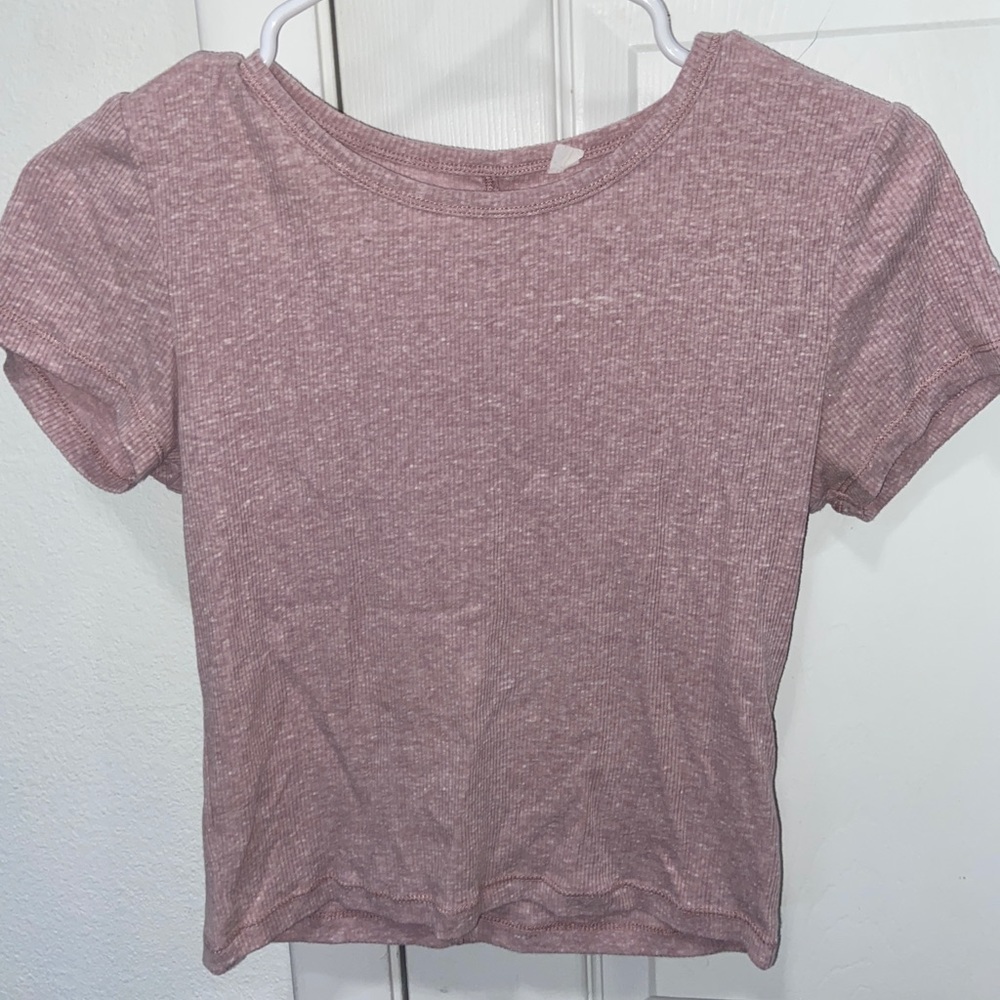 Me to We pinkish purple crop top